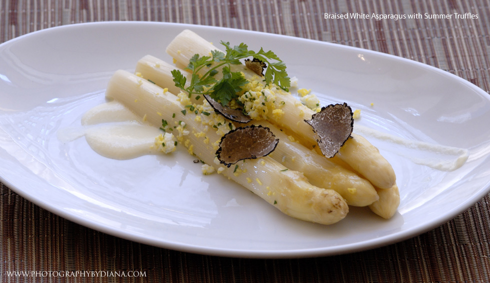 ** This photograph is copyrighted and protected, visit www.photographybydiana.com for more information  **    photo of: Braised White Asparagus with Summer Truffles